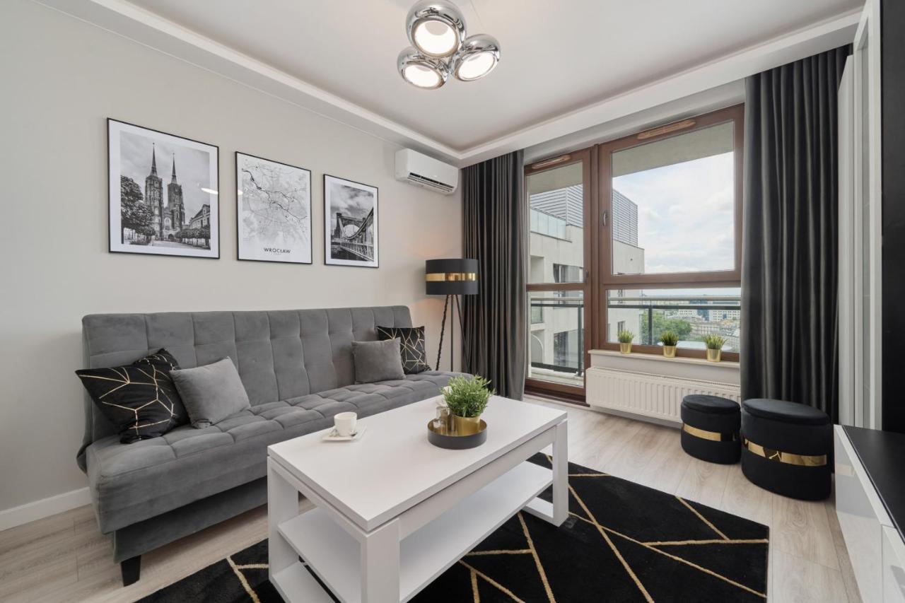 Odra Tower Apartment Center Of Wroclaw By Renters Prestige Esterno foto