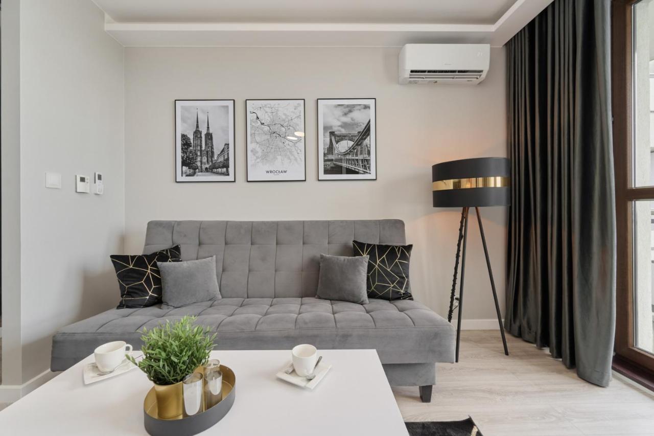 Odra Tower Apartment Center Of Wroclaw By Renters Prestige Esterno foto